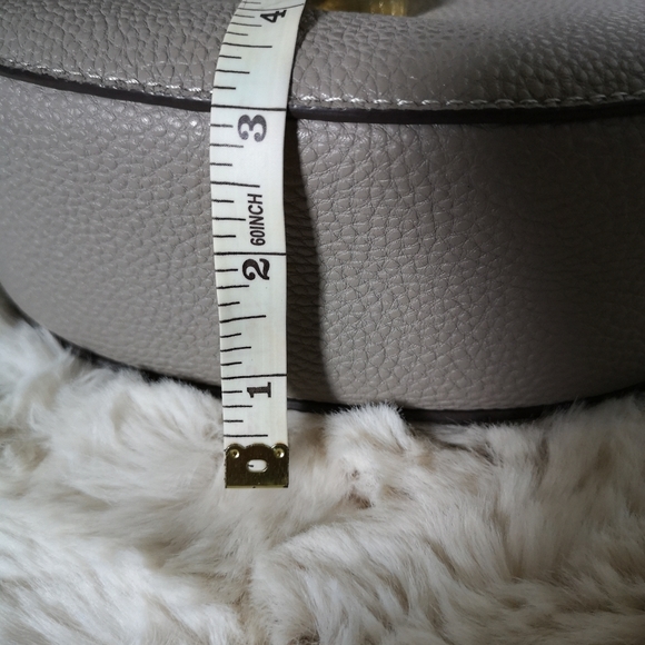 Lacattura Gray crossbody bag - Picture 11 of 12